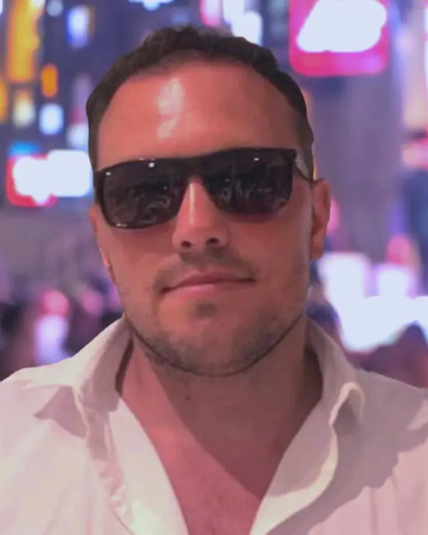Sergej DJ und Licht bei eliXir EVENT